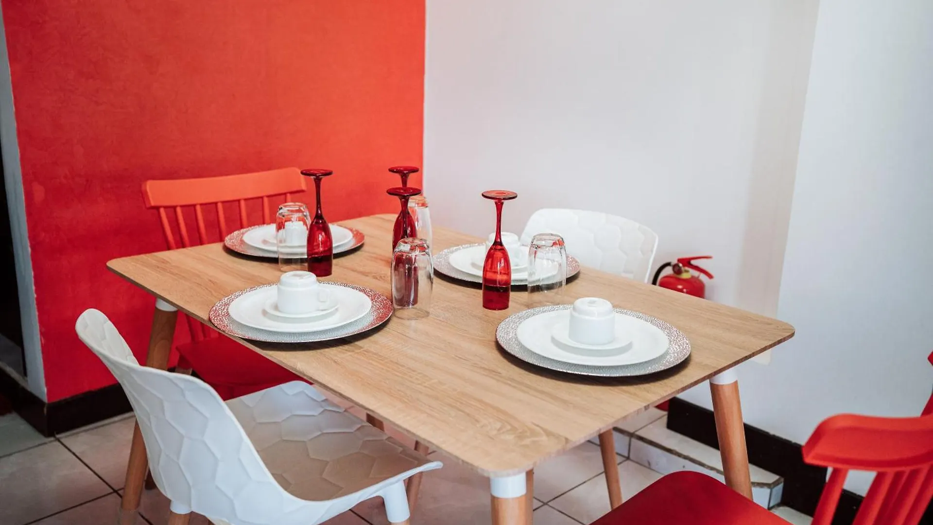 Вилла Casa Vacacional En Galapagos, Santa Cruz Пуэрто-Айора